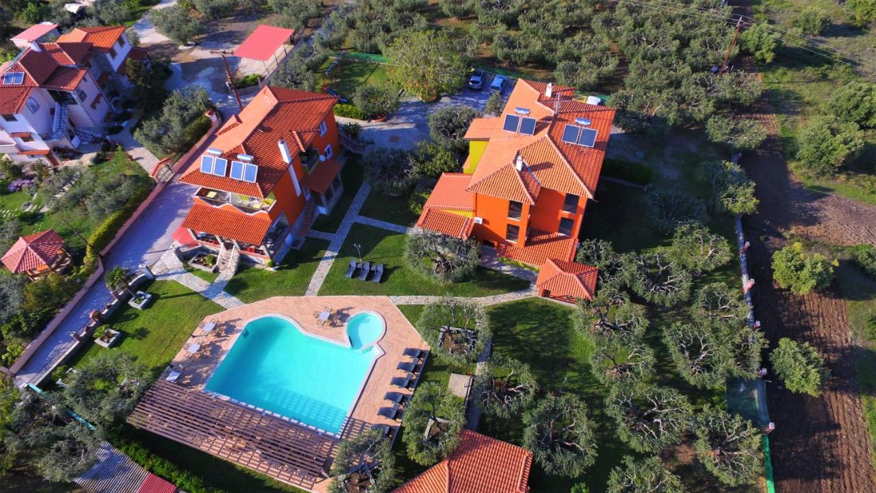 Sunday Resort Gerakini Exterior foto